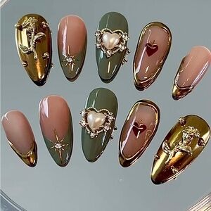 Gold and Green Press-On Nails with Intricate Designs
